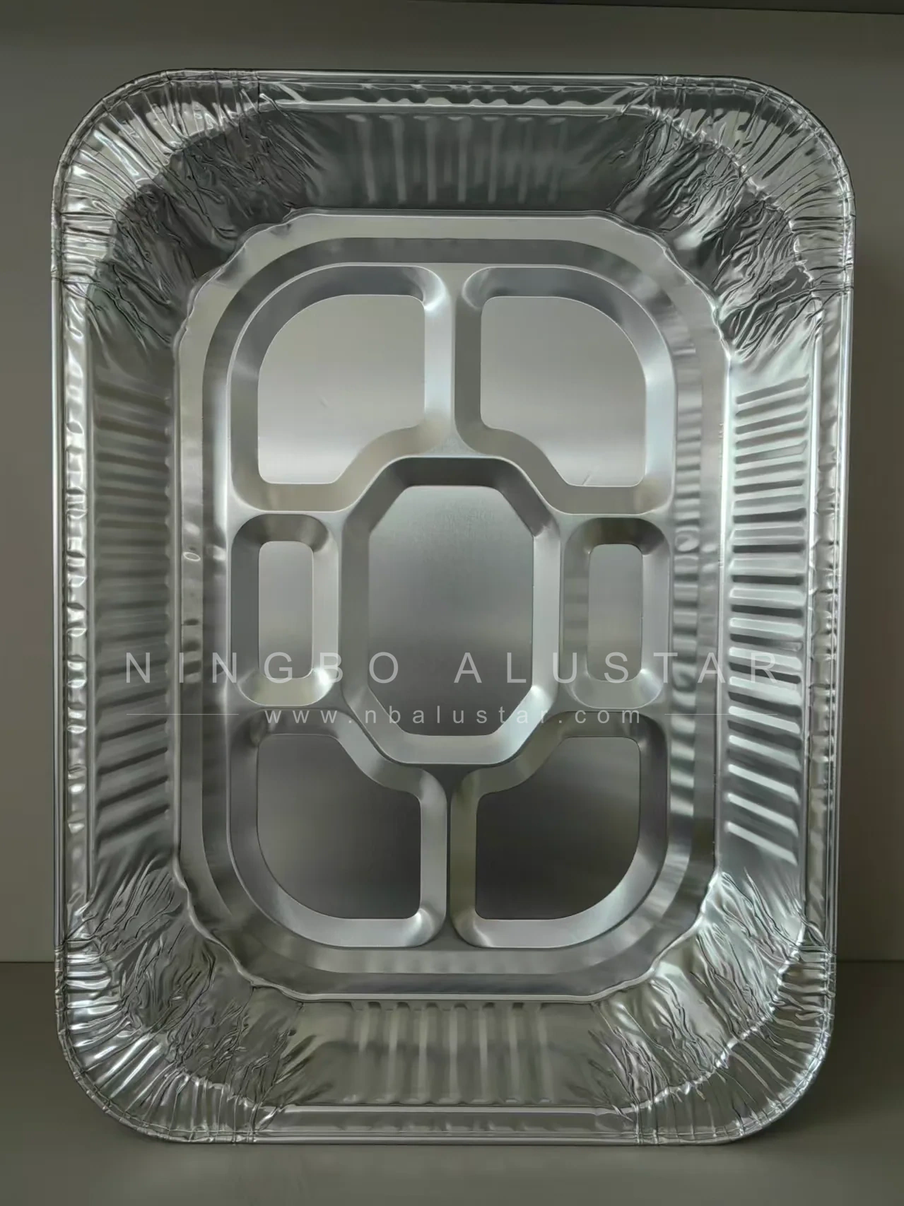 Guía práctica B2B: cinco diseños patentados de refuerzo para envases de aluminio, del boceto a la producción — Alustar